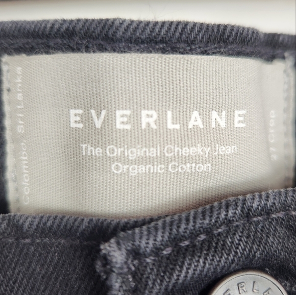 Everlane The Original Cheeky Organic Cotton Crop Jeans in Washed Black Size 27 - Picture 9 of 11